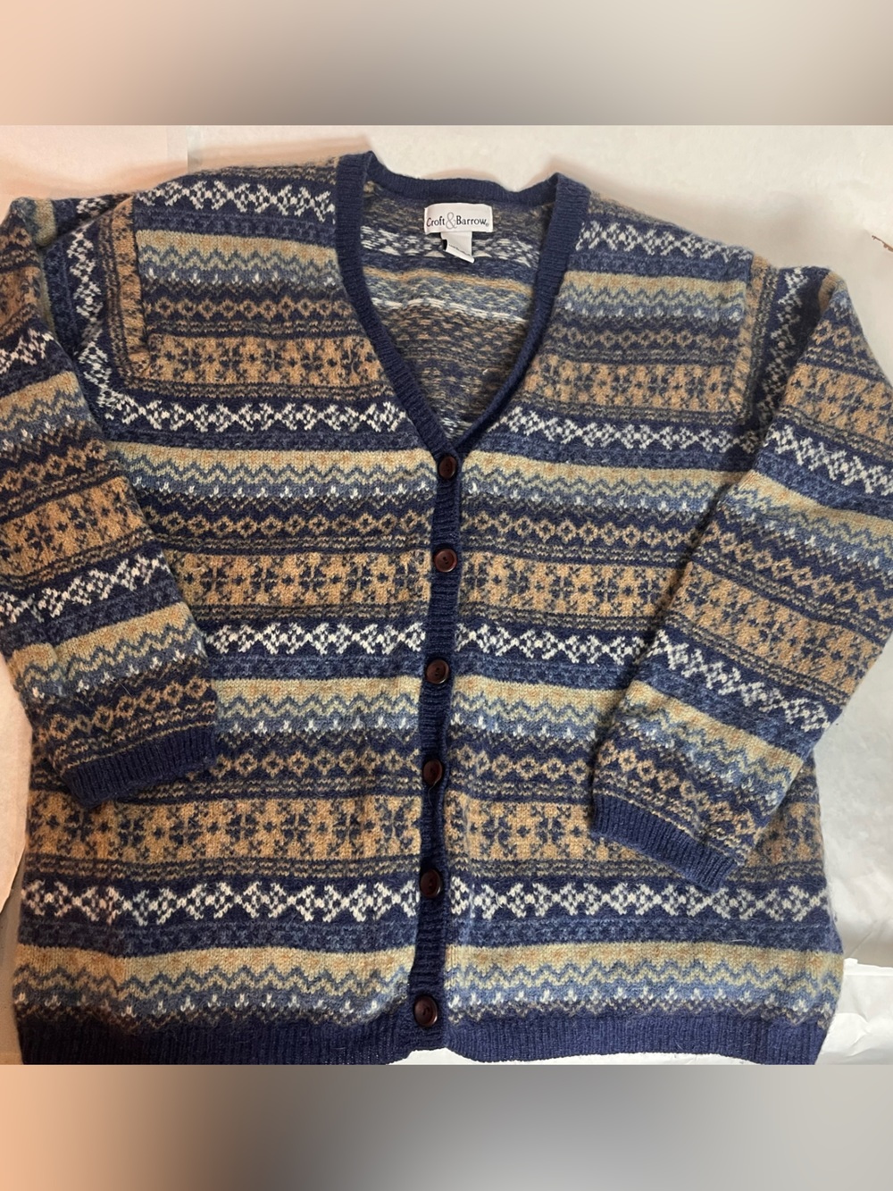 100% Wool Vintage Buttoned Mens Cardigan